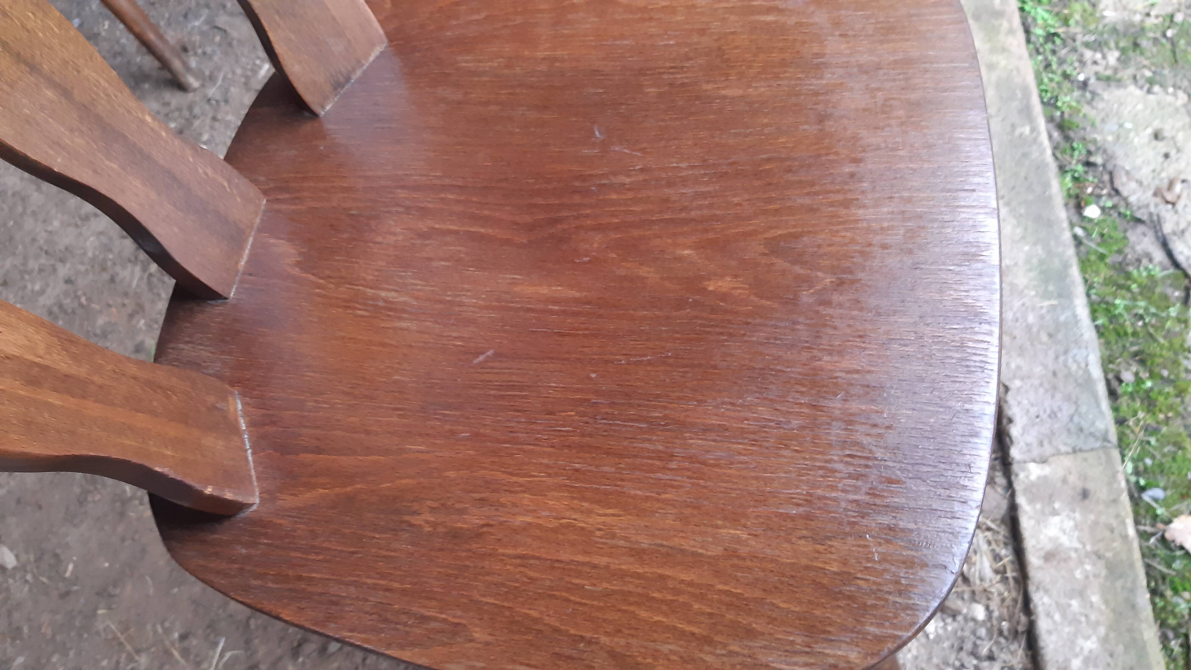 Set of 6 bistro chairs