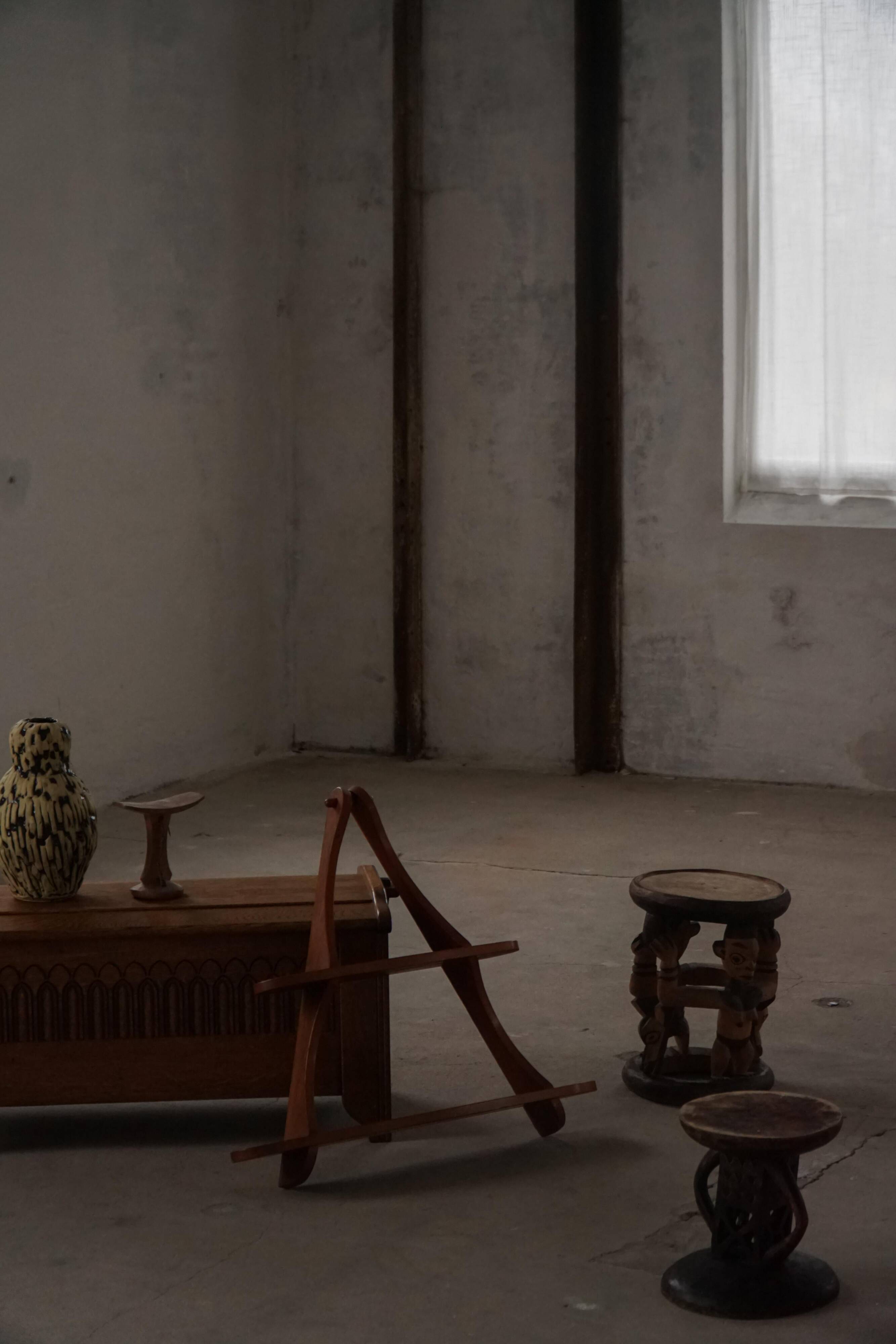Mid-century modern Danish wall shelf "Amager" in teak, 1960s.
