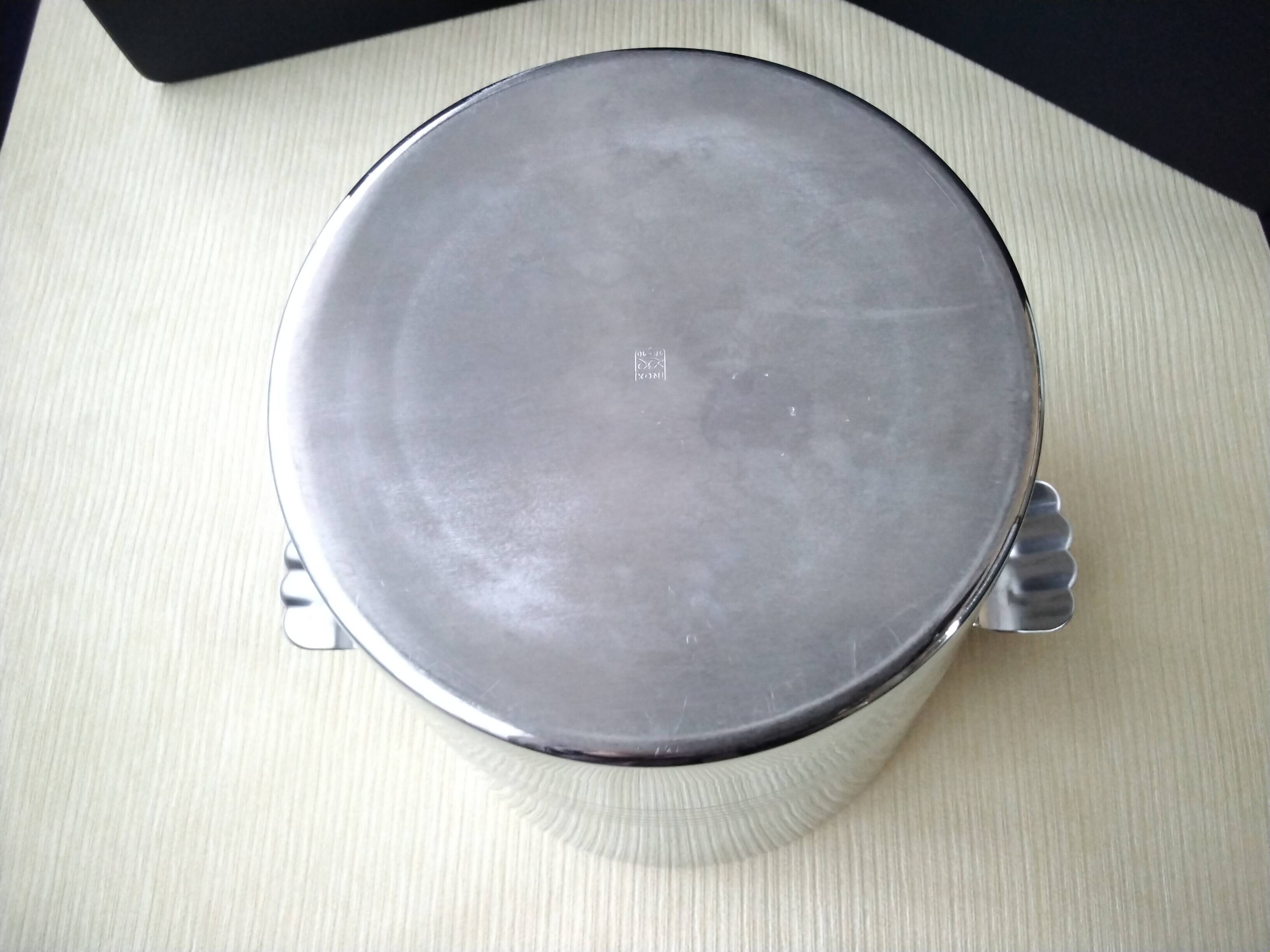 Létang and Rémy stainless steel champagne bucket