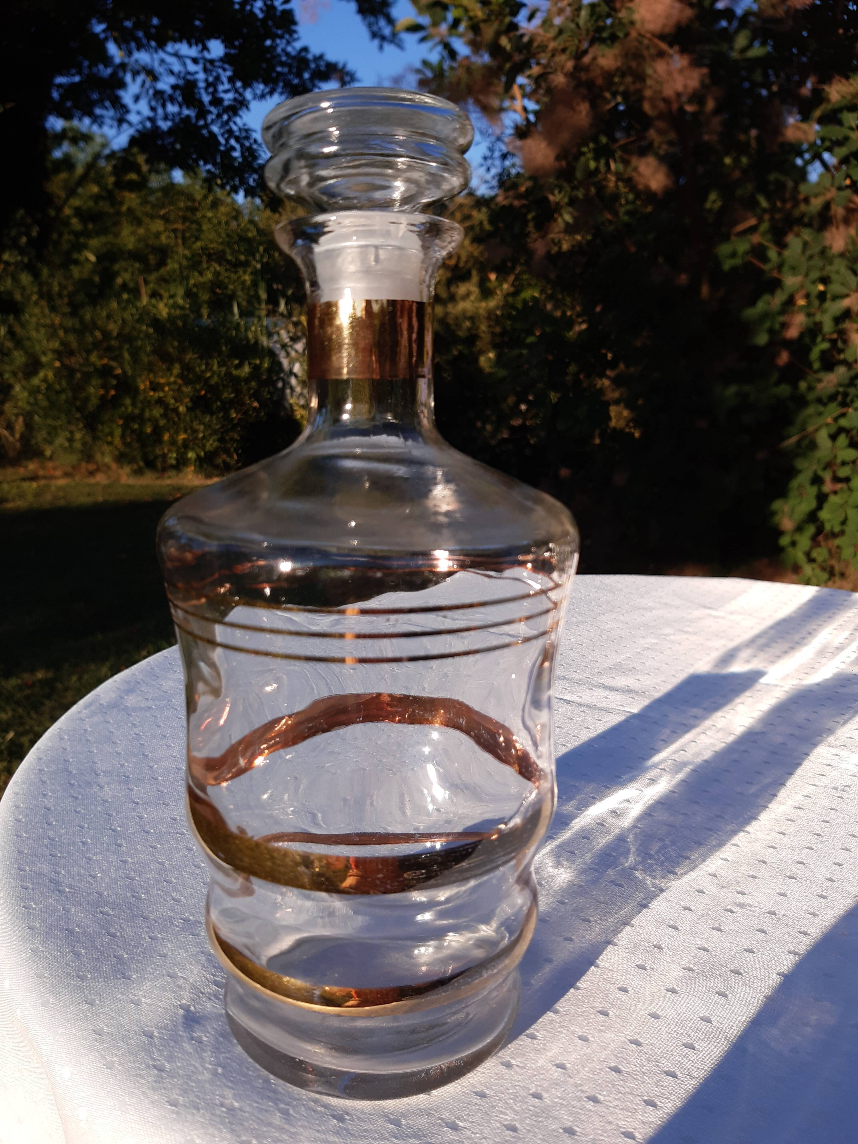 Vintage liquor service 30/40