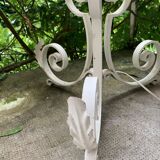 Lampadaire vintage en fer forgé blanc
