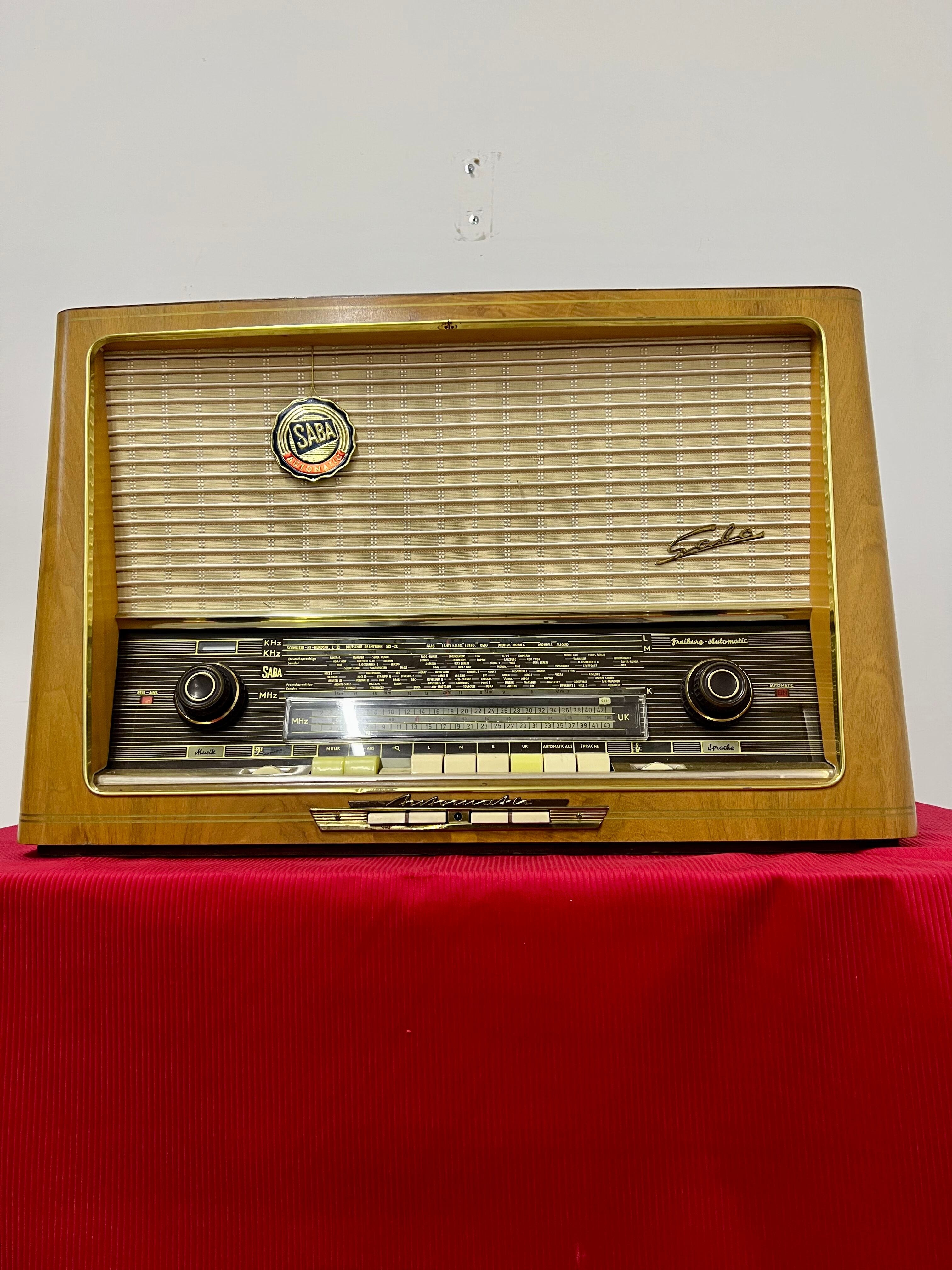 Old radio SABA Freiburg Automatic 9 years 1958 / vintage super condition