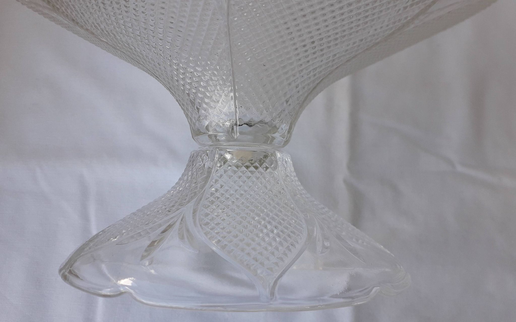 Glass footed bowl