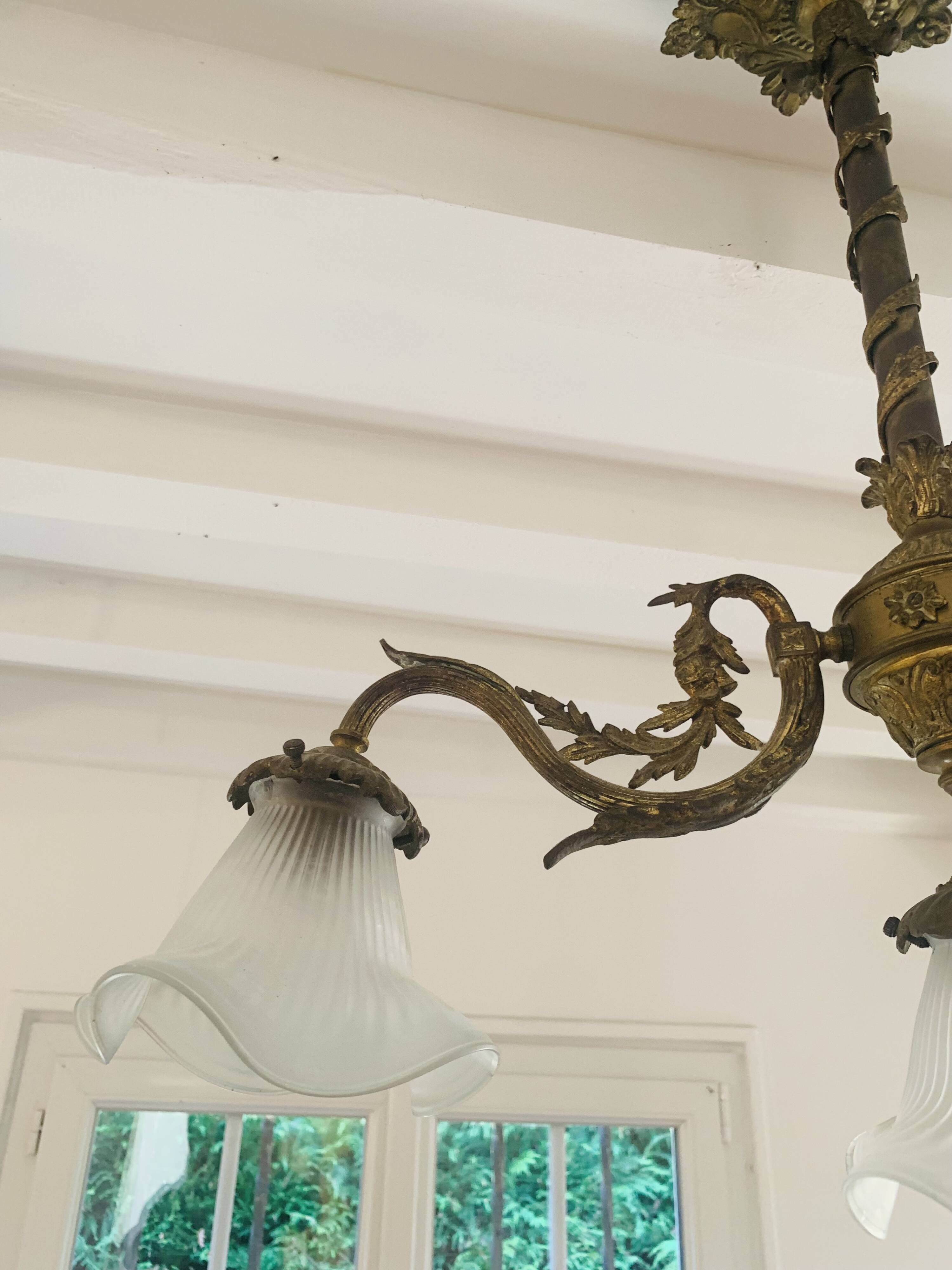 Bronze chandelier 4 tulips