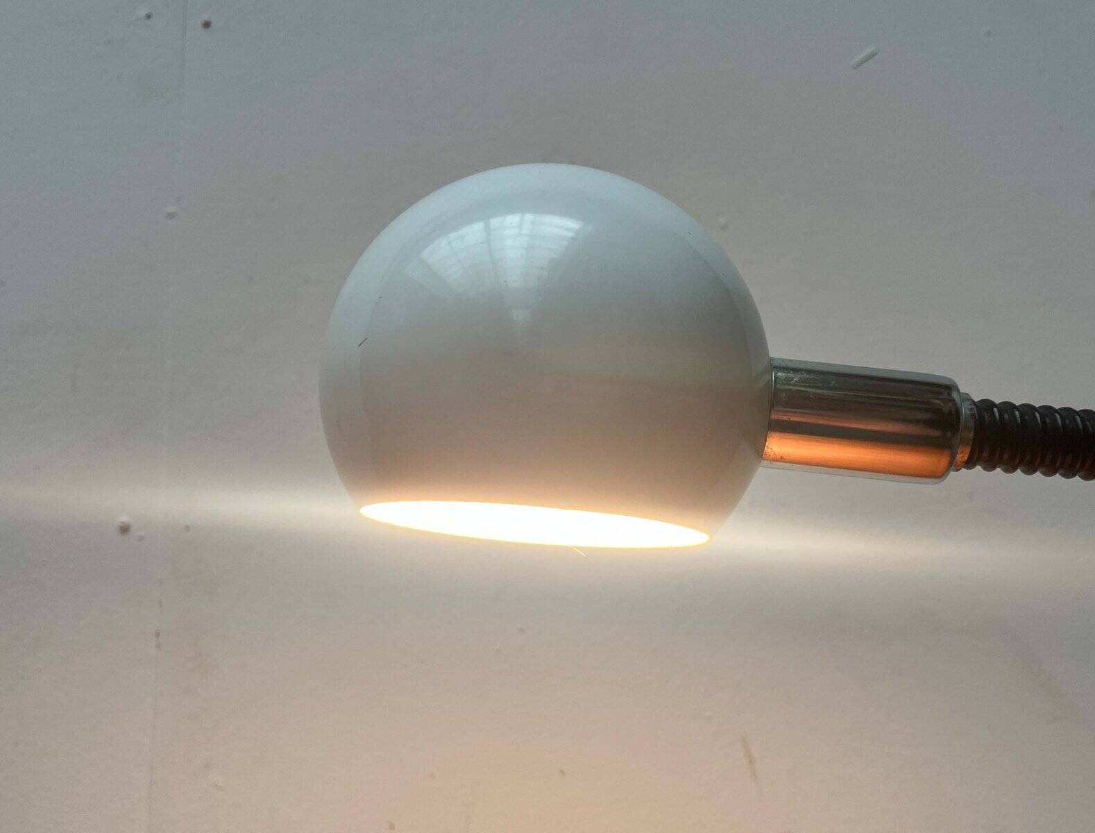 Cobra Snake clamp table lamp from the space age, 1970s