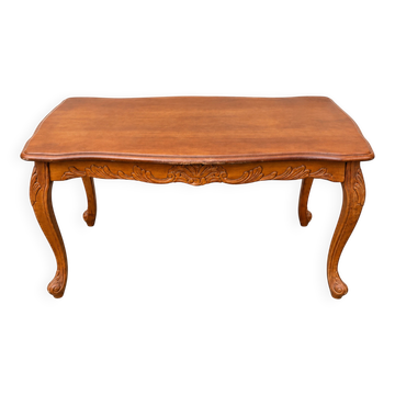 Louis XV coffee table in carved walnut