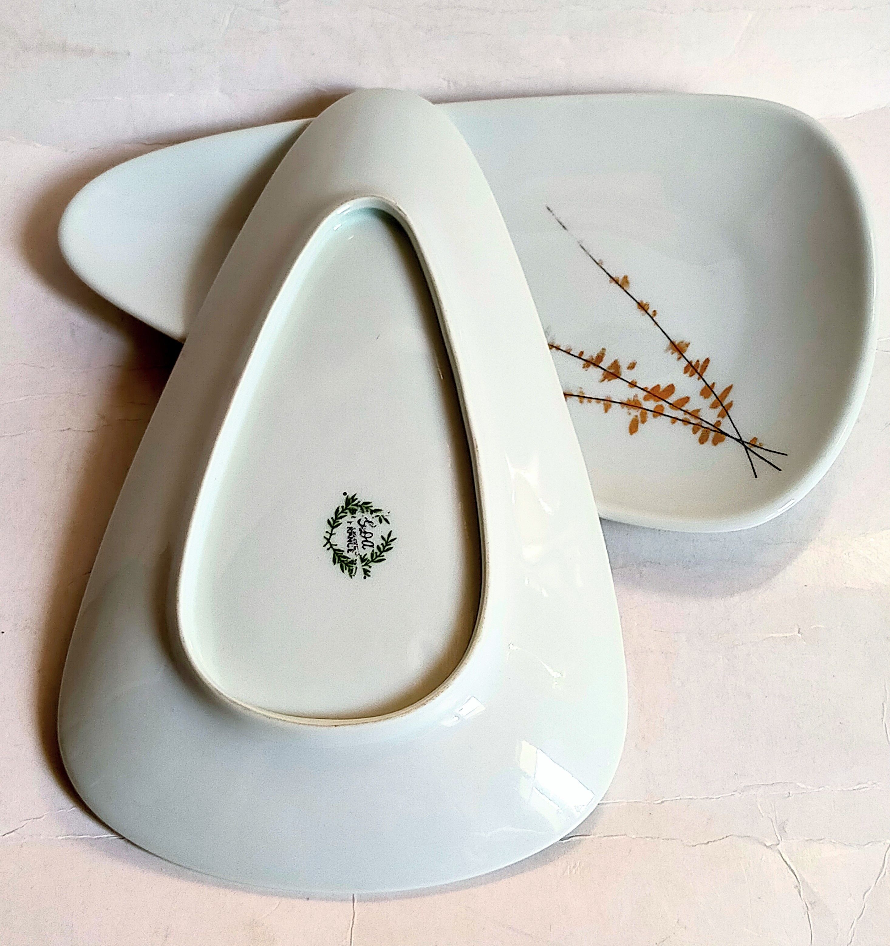Duo de raviers porcelaine Royal Limoges vintages forme libre
