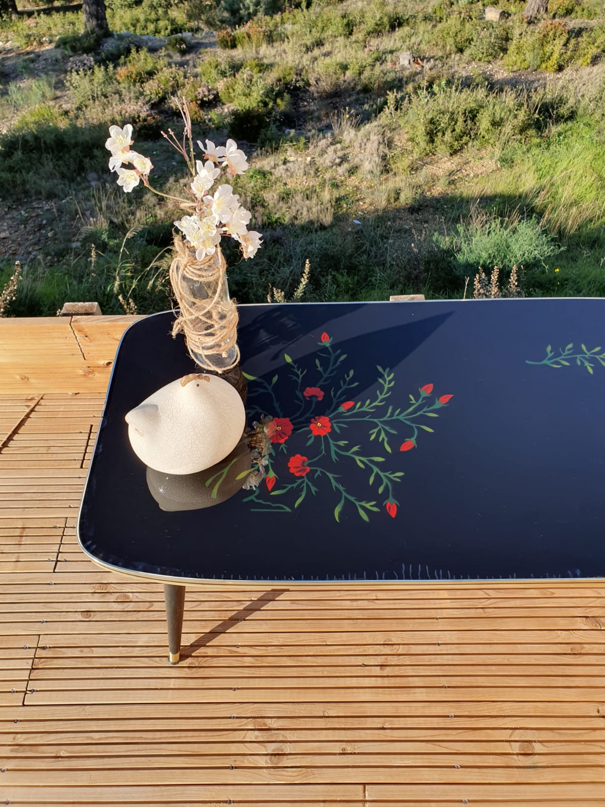 Low foot table compass vintage compass