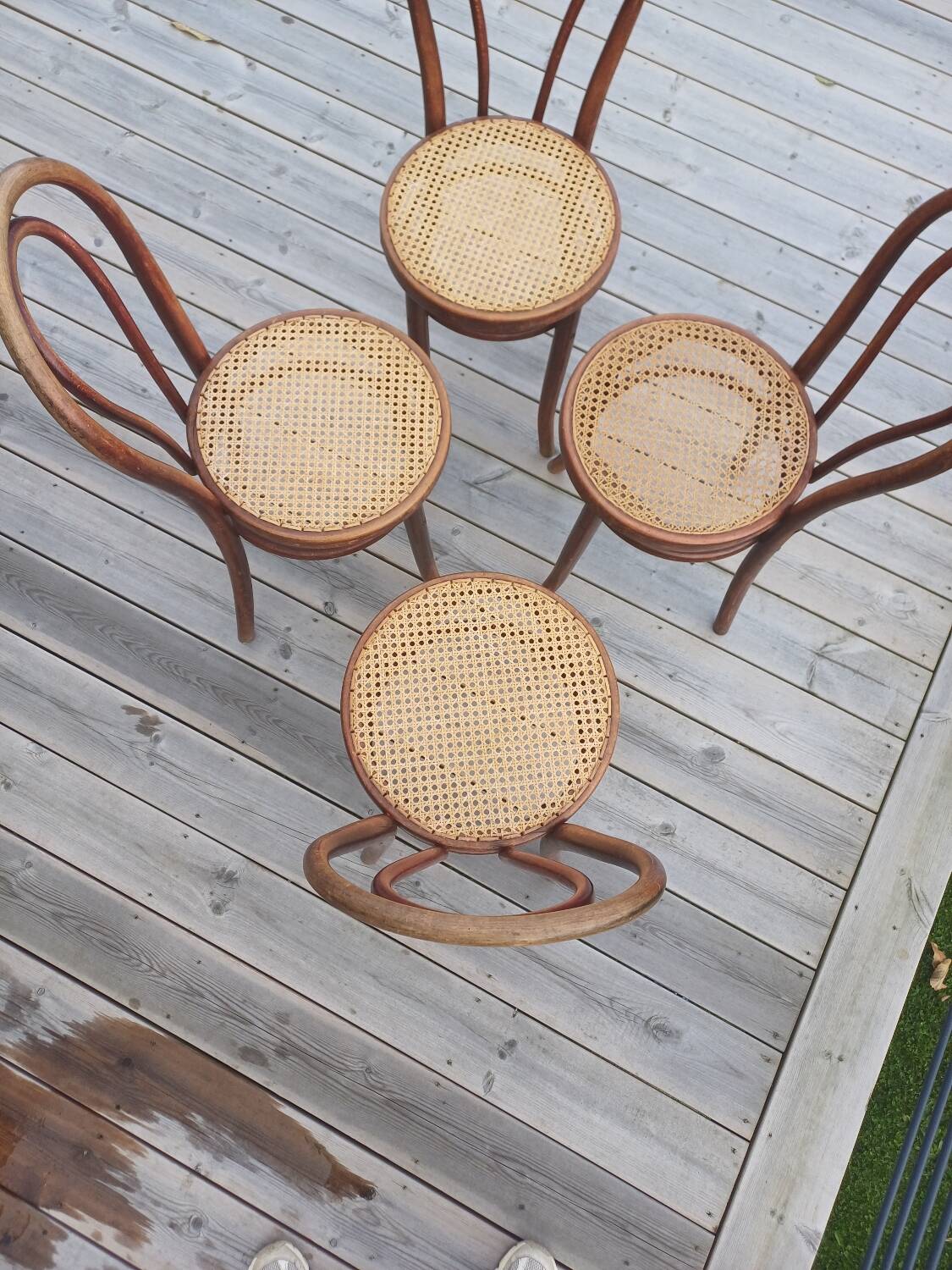 Thonet Chairs No. 14