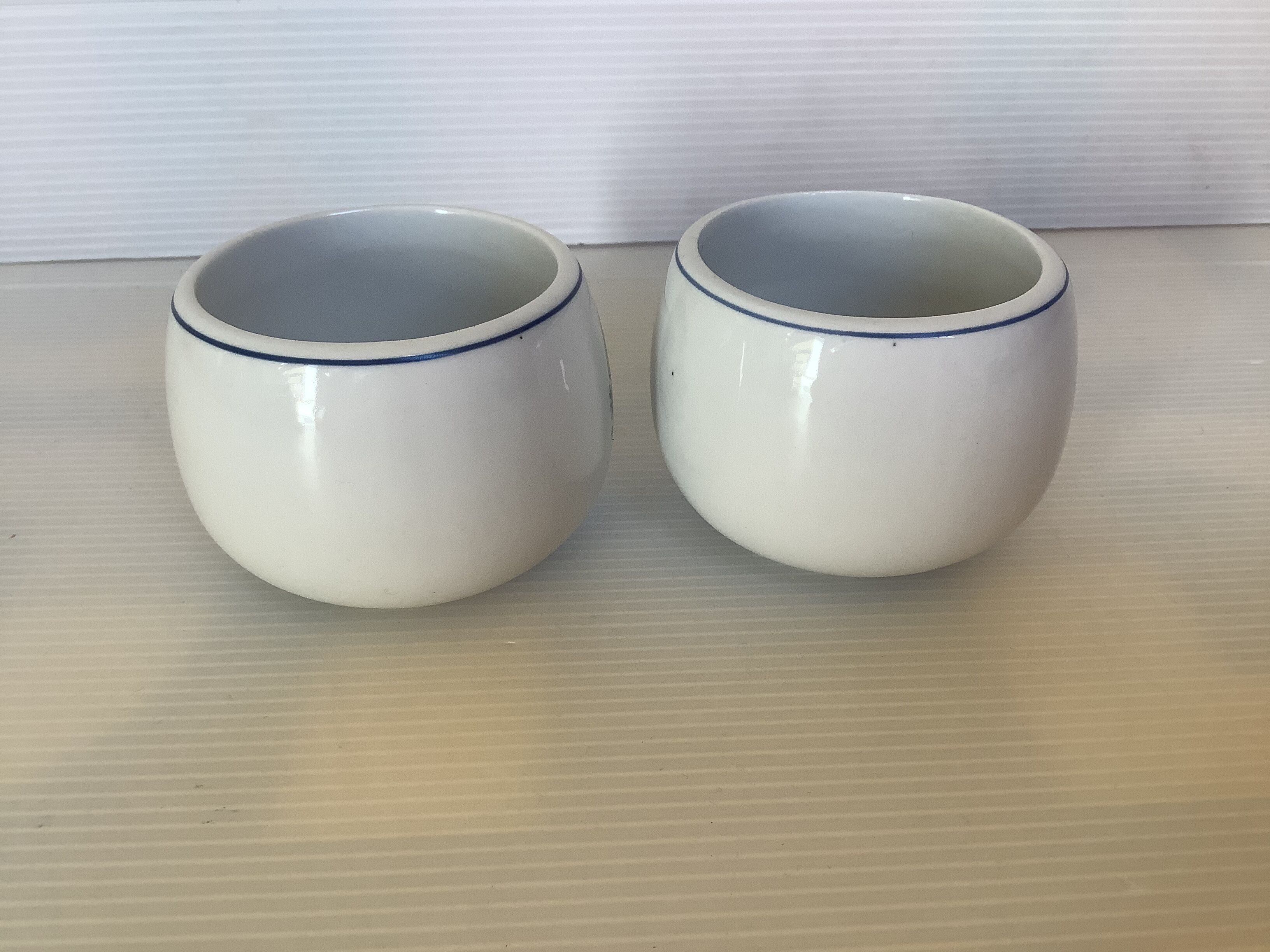 Pair of cups train companies of the sleeping cars of the great European express