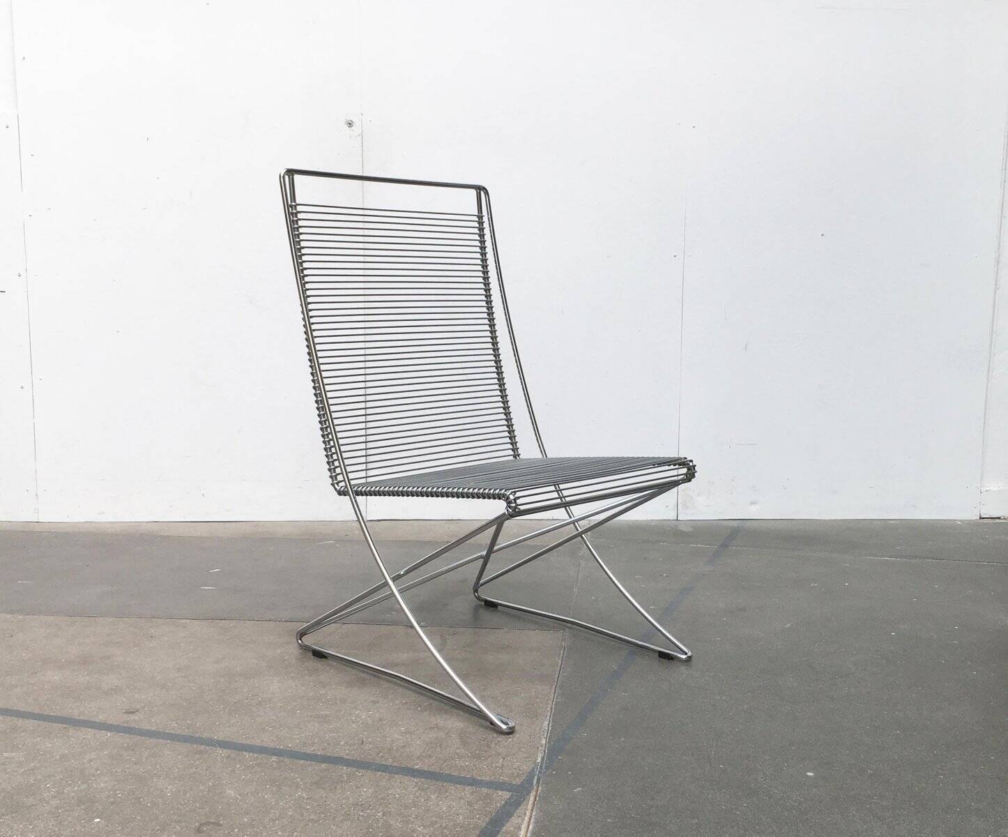Vintage German Kreuzschwinger lounge chair by Till Behrens for Meyer Stahlmöbel, 1980s.