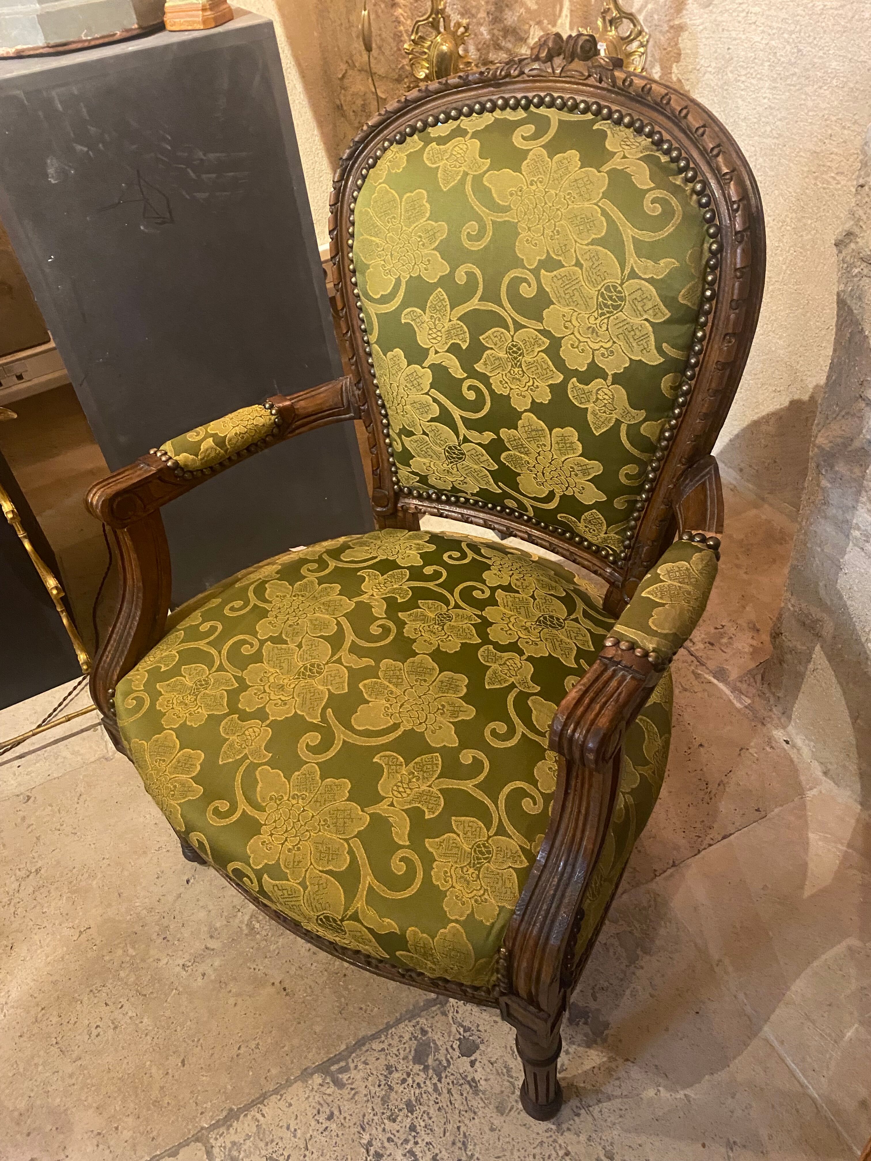 Fauteuil Voltaire style Louis 16