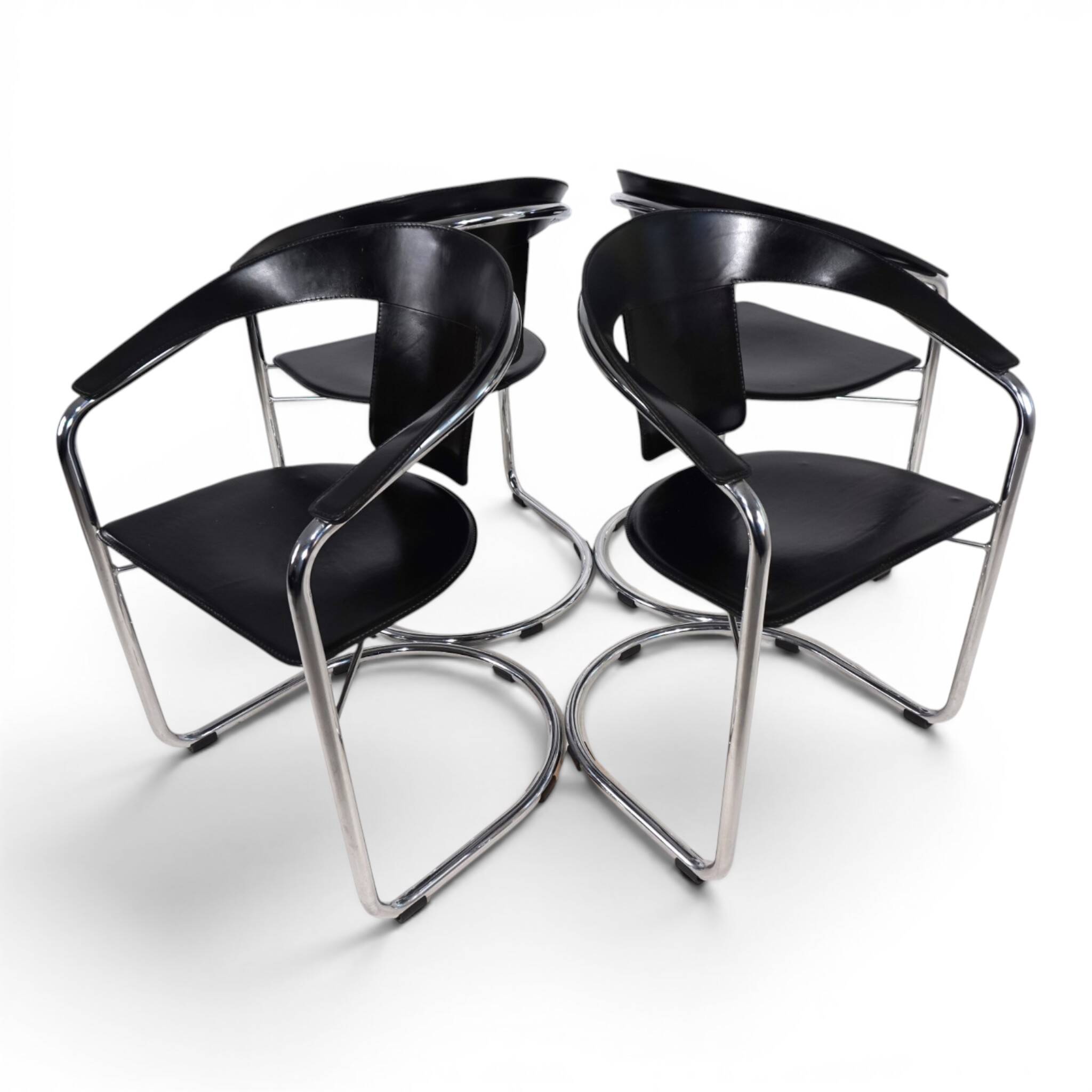 Set of 4 dining chairs by A. Rizzatto for Lo Studio