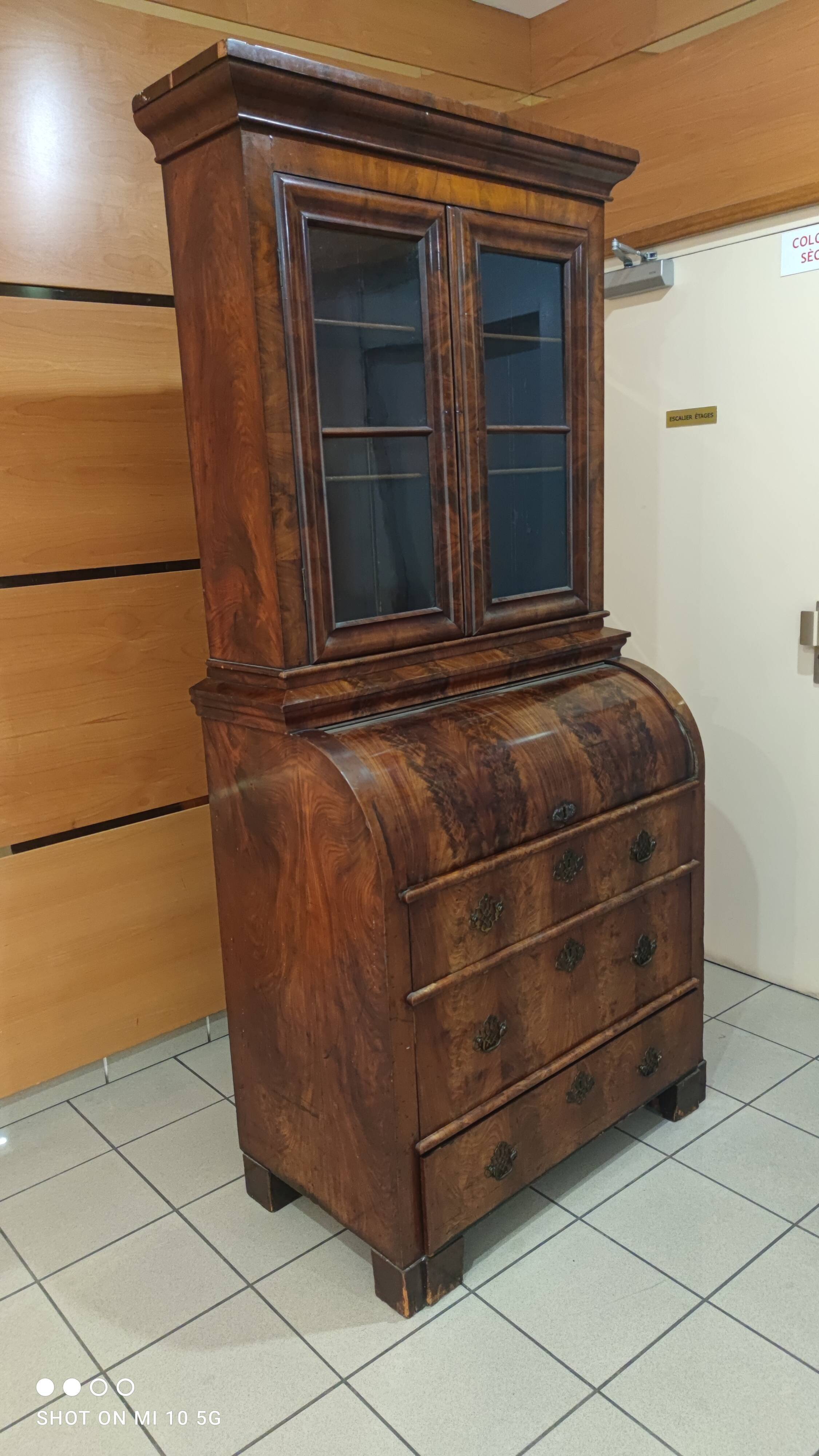 Victorian mahogany library desk, circa 1820