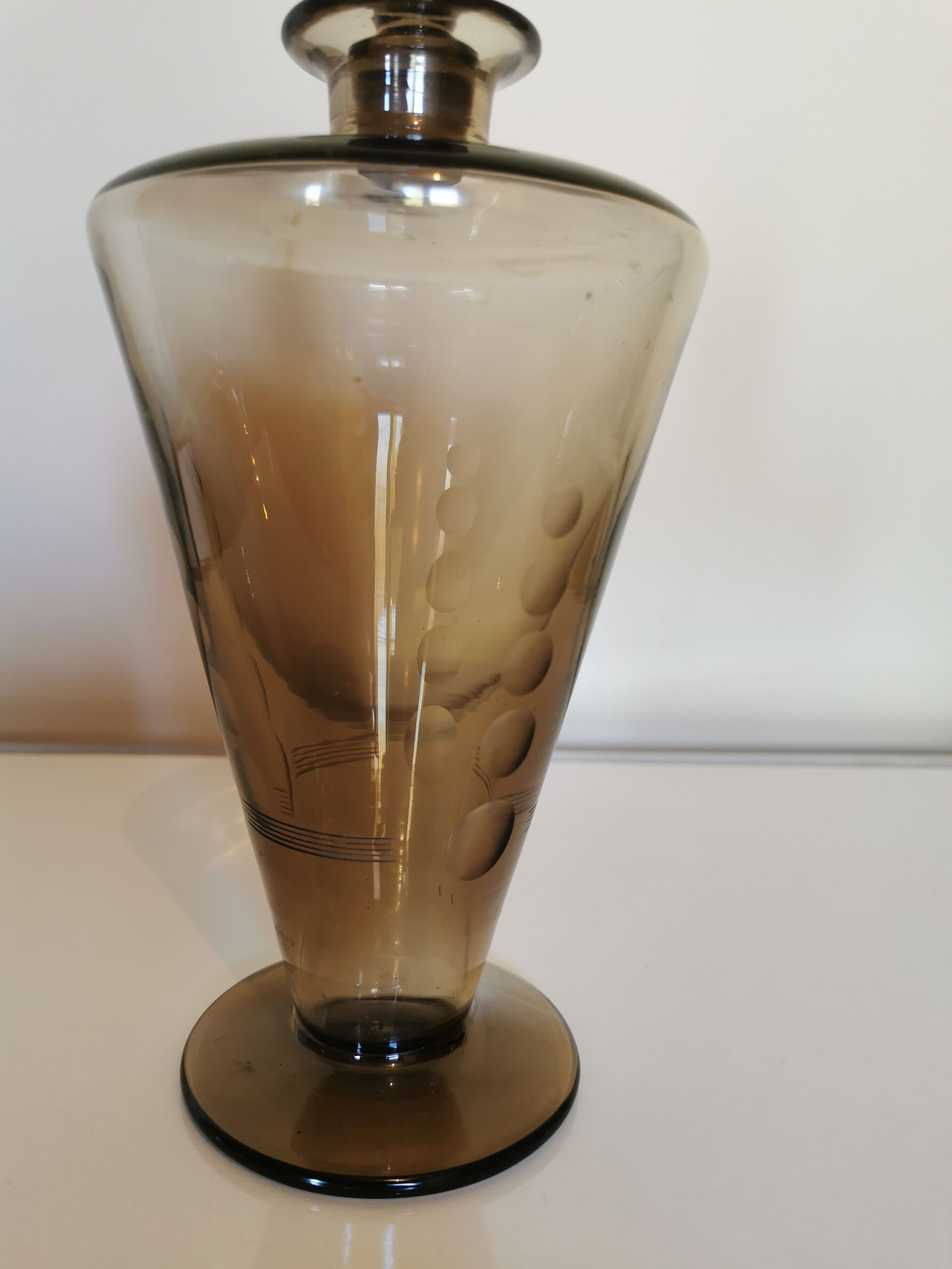 Vintage crafe round smoked glass