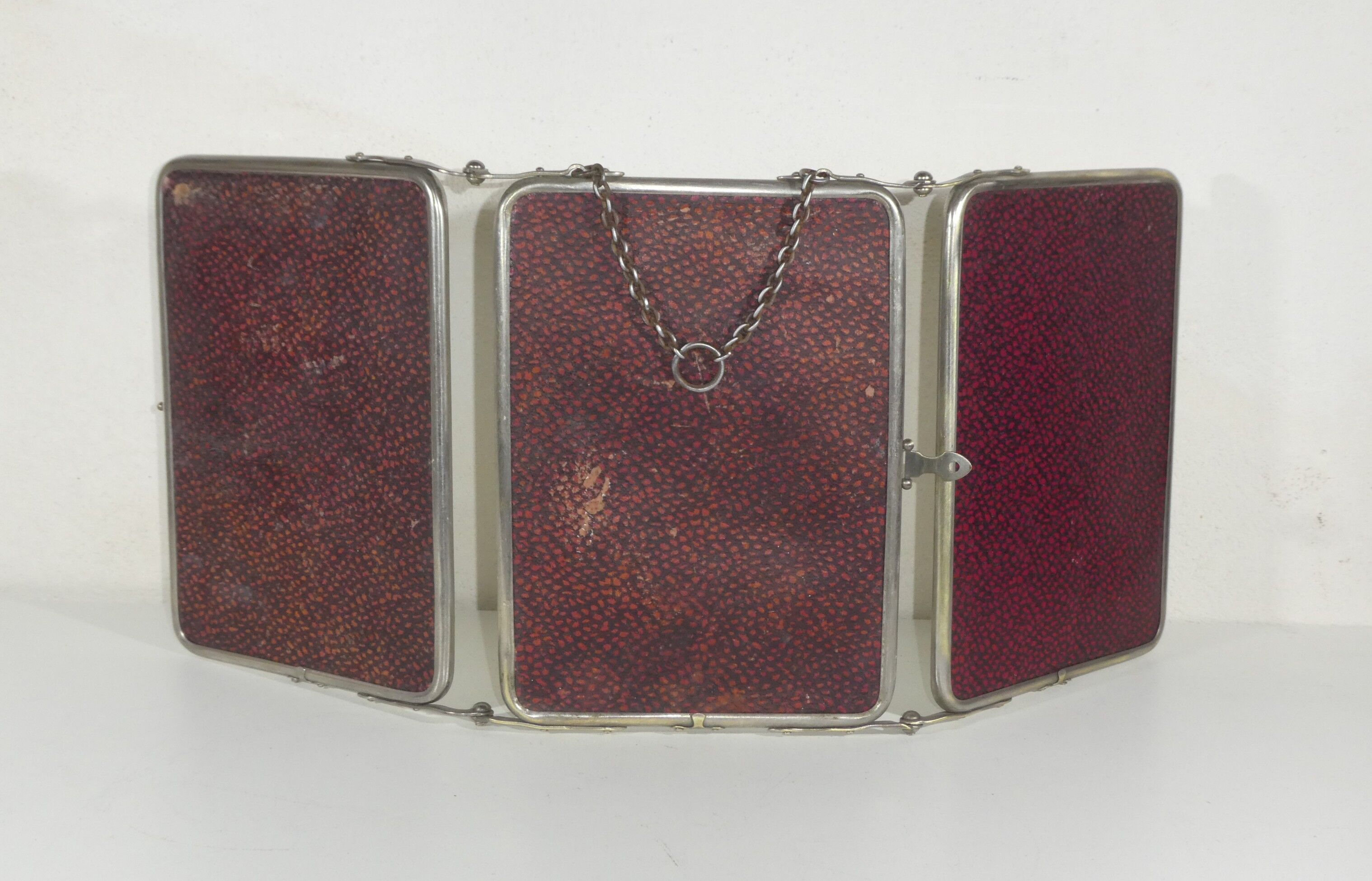 Tryptic barber mirror