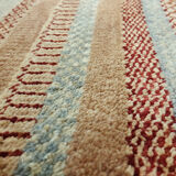 Tapis d'orient entièrement fait à la main dit "Khyber"