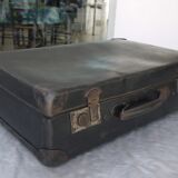 Black 1940s case