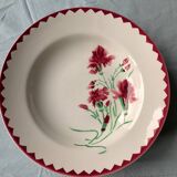 Lot de 4 assiettescreuses Digoin Sarreguemines modèle œillets