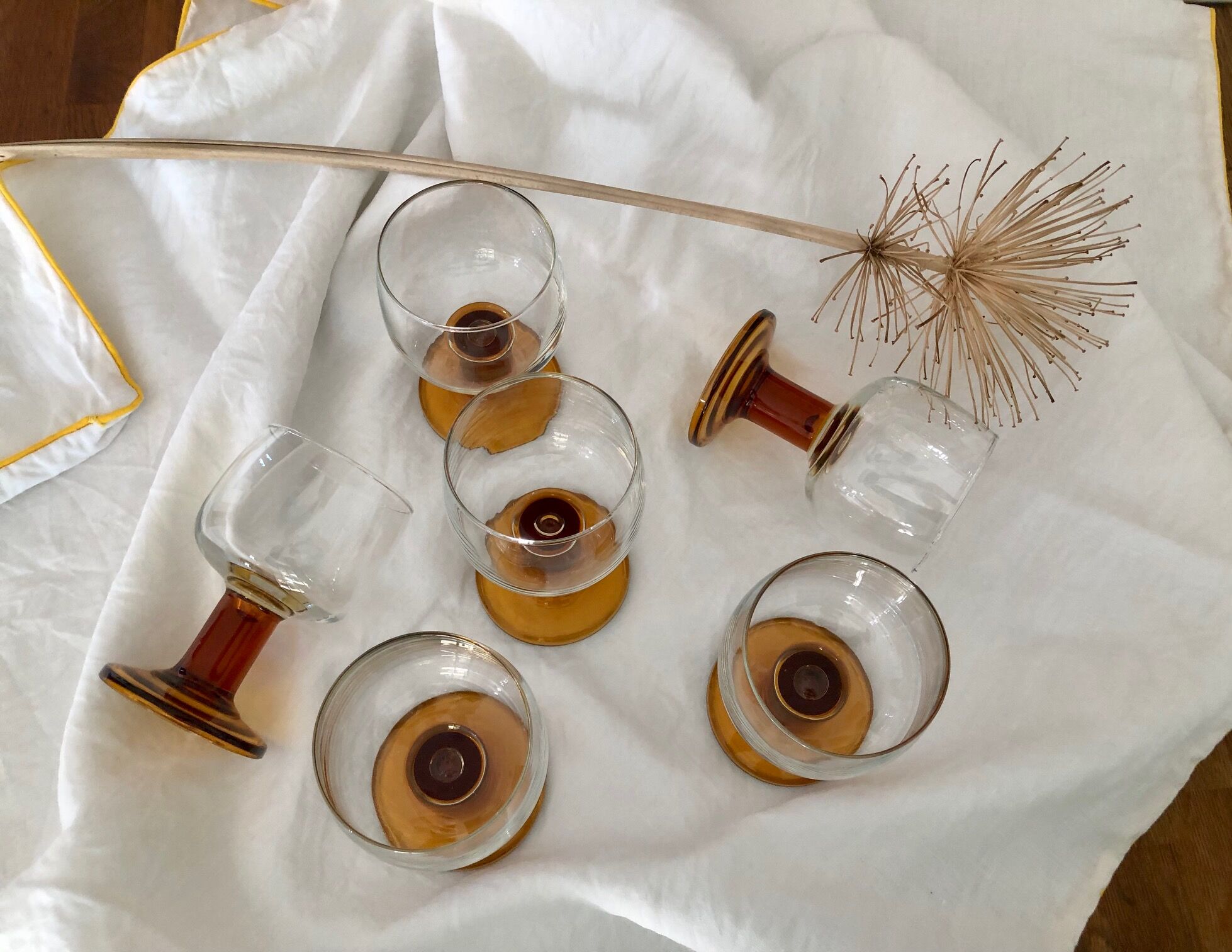 6 Amber stemmed glasses an'70