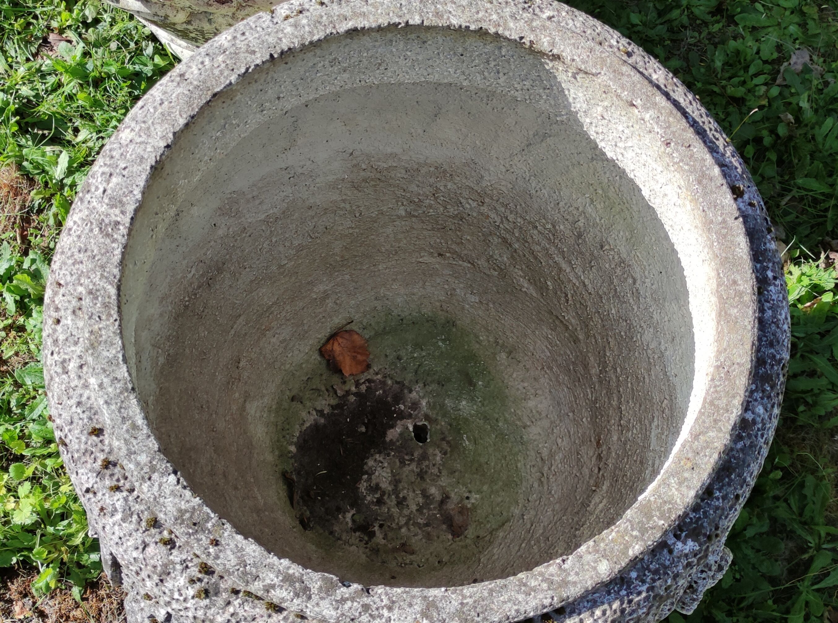 Pair of Medici pot caches in reconstituted stone