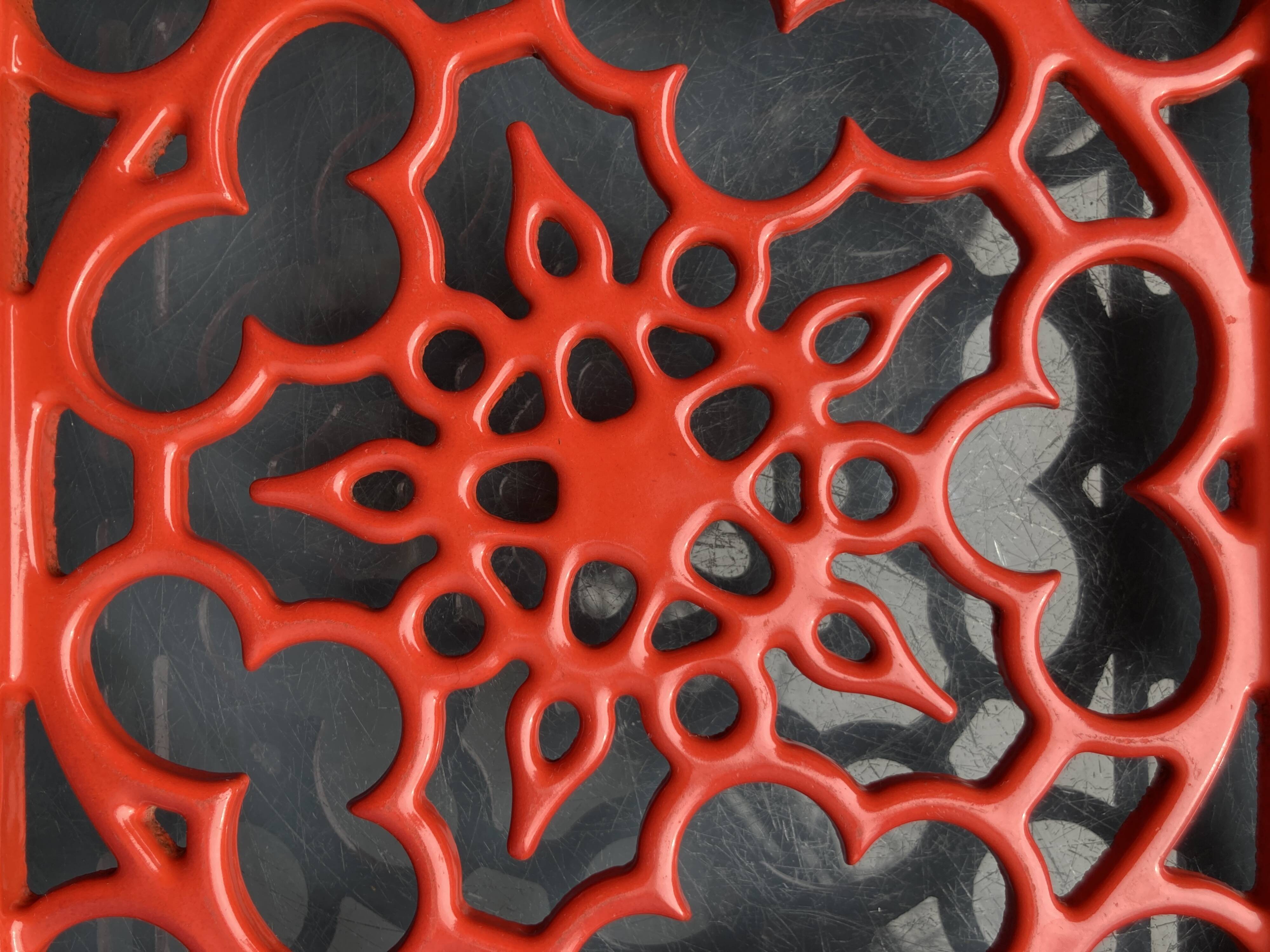 Square dish rest from Le Creuset France