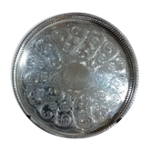 English service tray in engraved silver metal