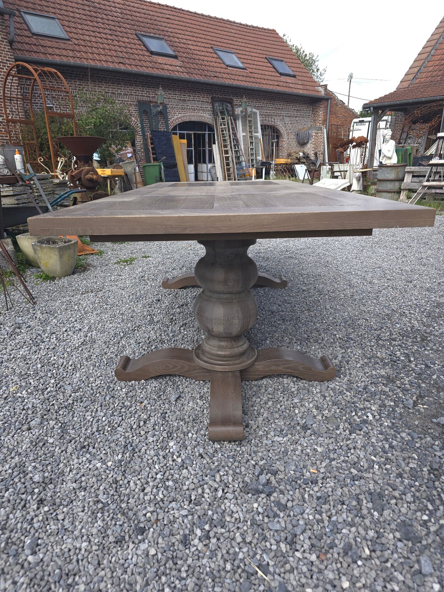 Table de ferme en chêne patiné gris