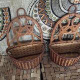 2 baskets to hang on the wall
