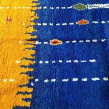 Traditional Berber Moroccan rug 250cm x 150cm