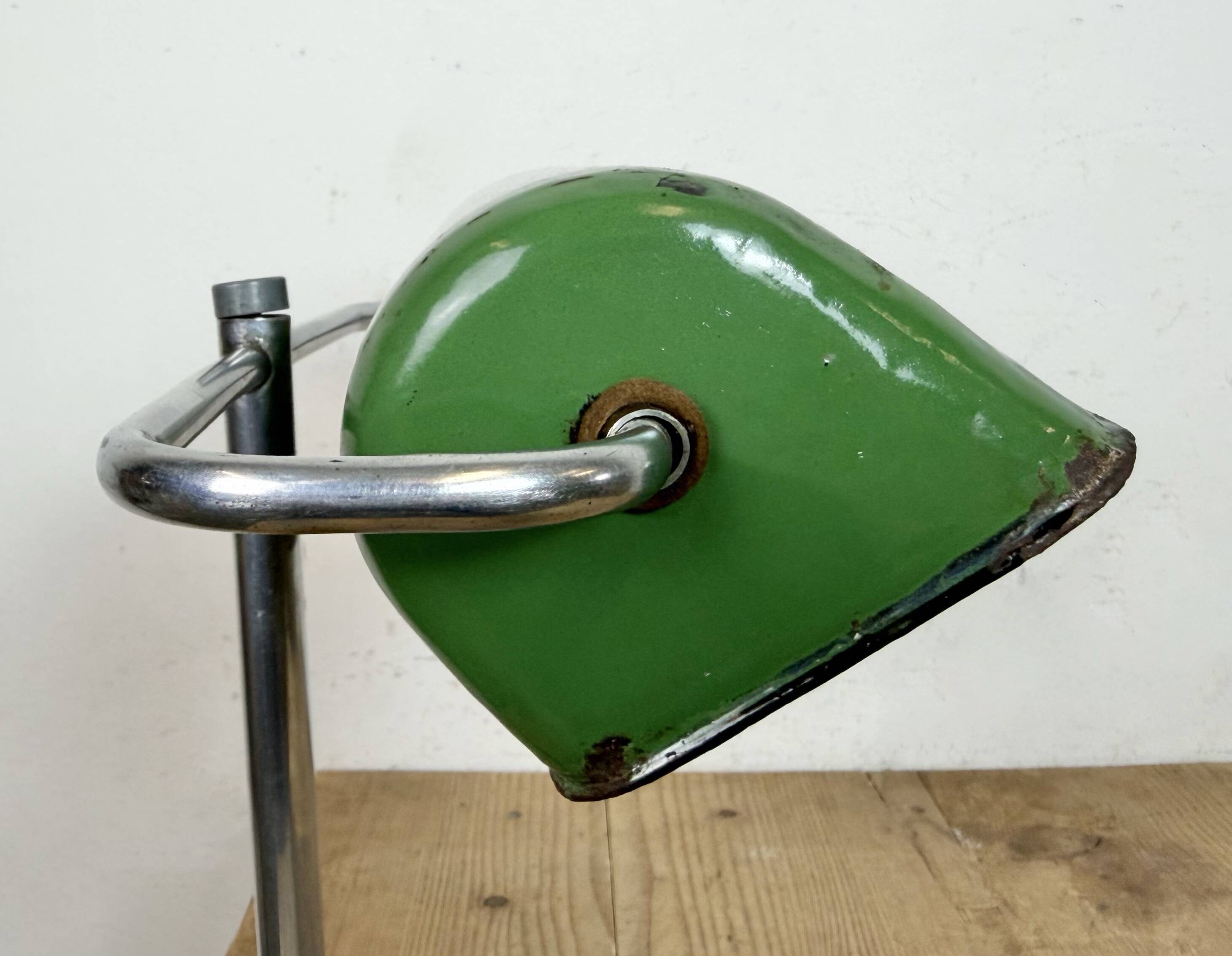 Vintage Green Enamel Banker Lamp, 1950s