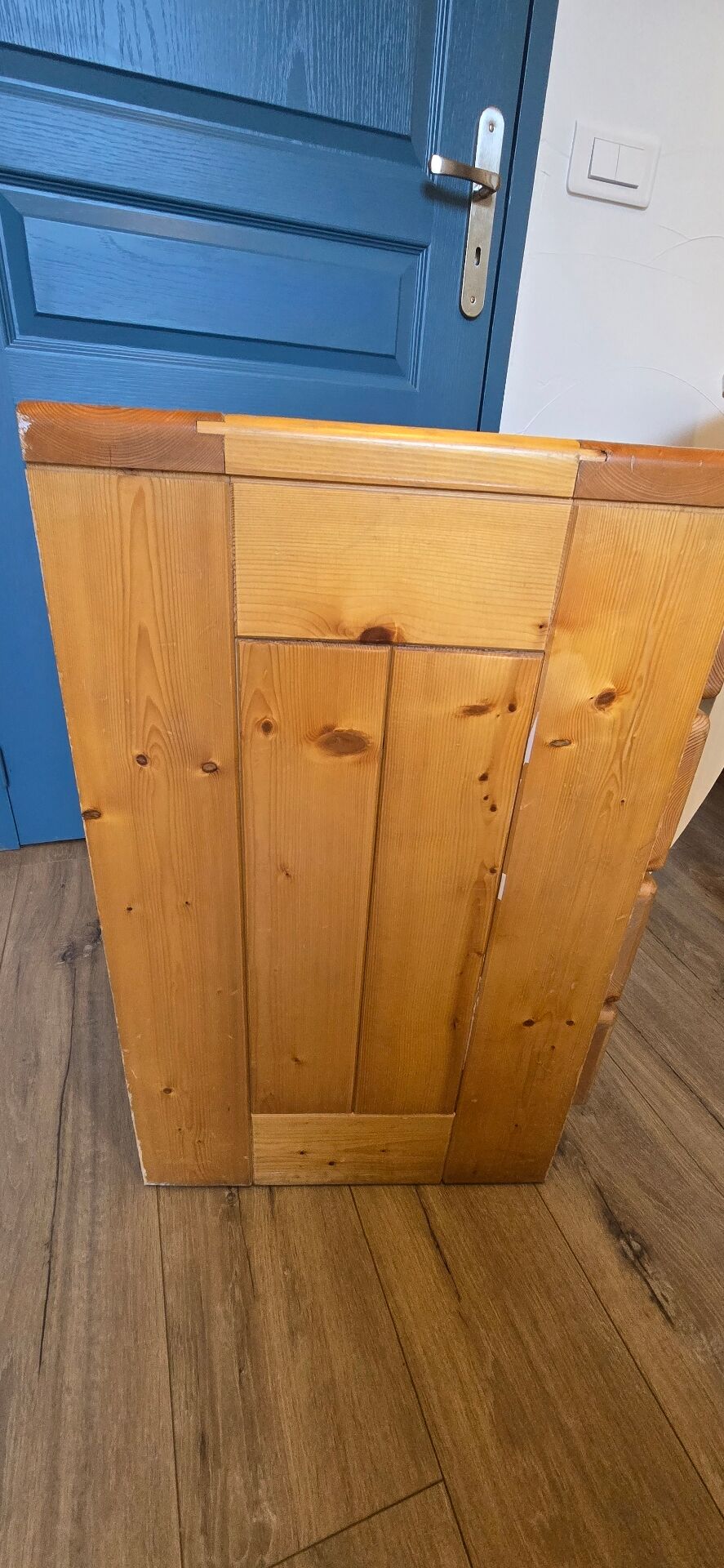 Chest of drawers with 4 drawers in solid pine Charlotte Perriand – Les Arcs, 1970