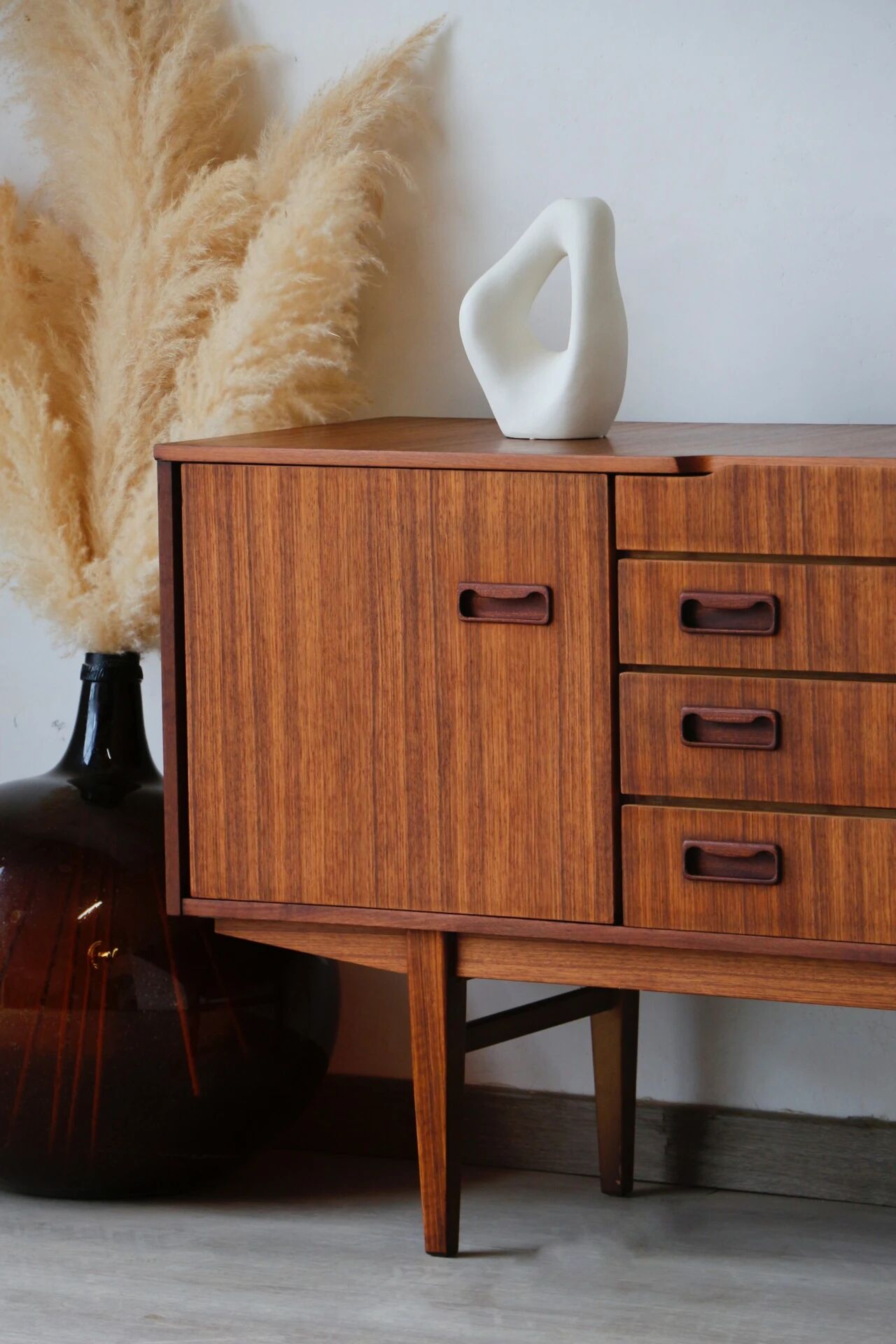 Vintage teak enfilade Beautility | Restored 1960s design