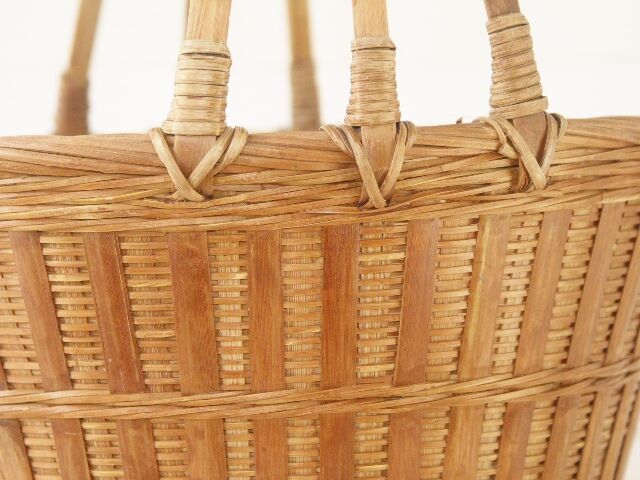 Vintage rattan fruit basket 70