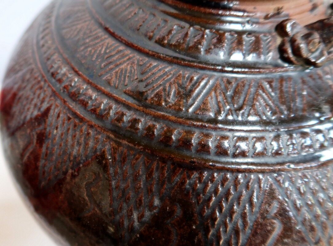 Glazed terracotta panse - 1900