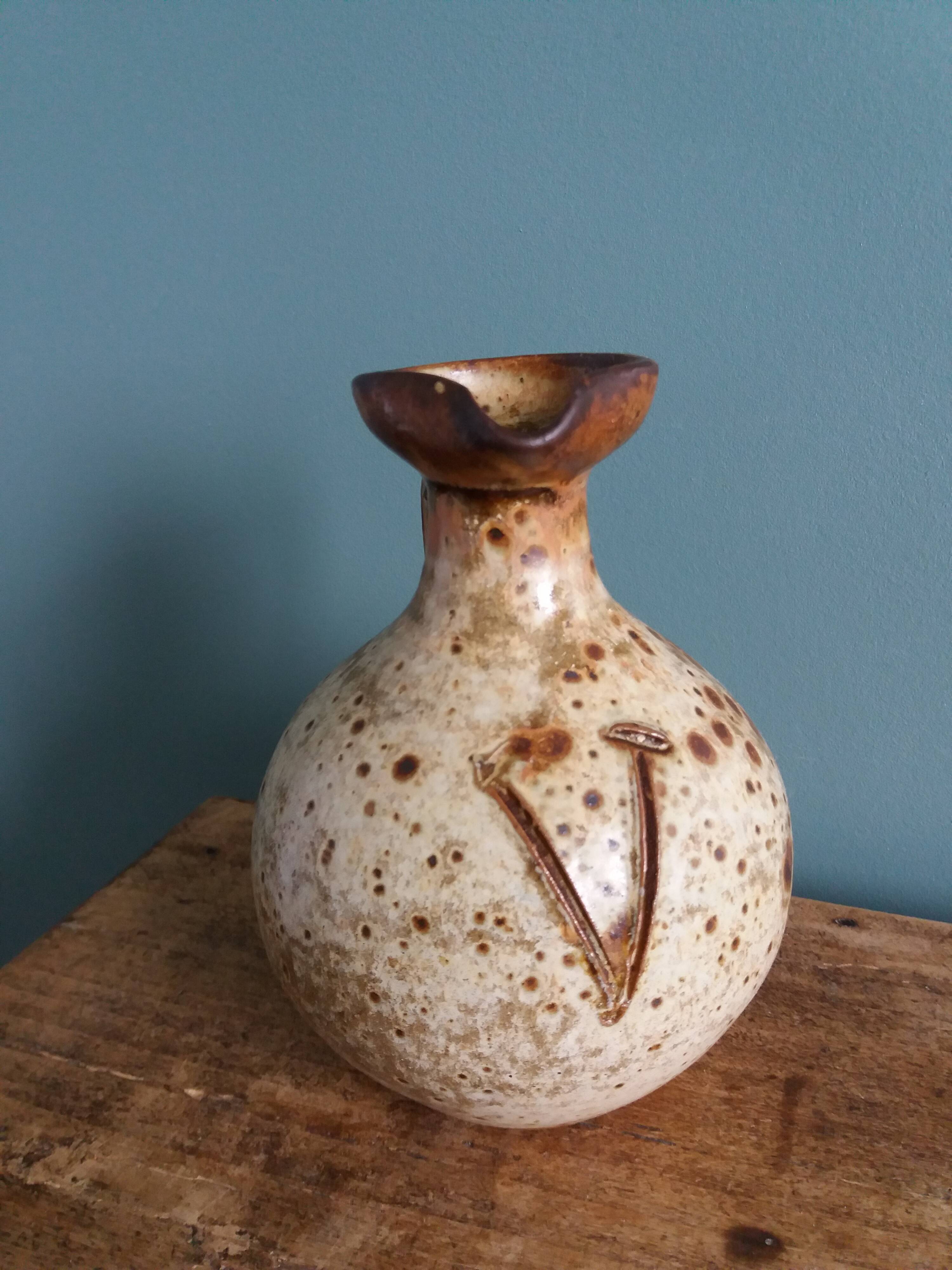 Vinegar pitcher in Puisaye stoneware by Jean-Pierre Prud'homme