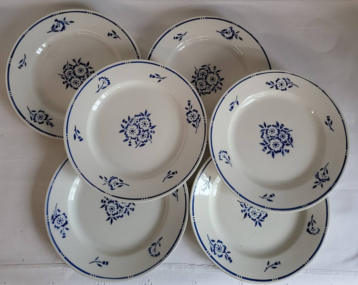 6 Flat Plates in earthenware Moulin des Loups & Hamage model Lucien
