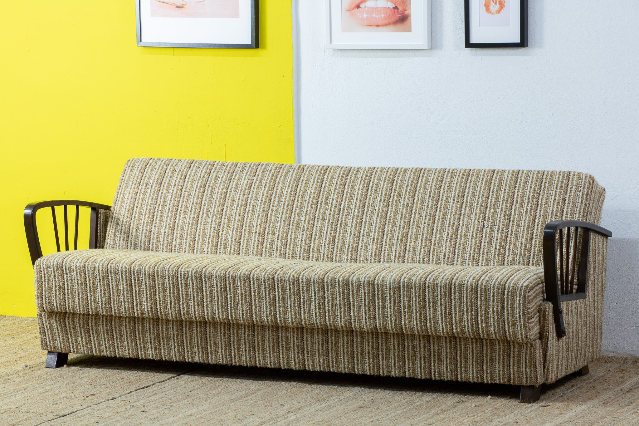 Vintage Scandinavian Sofa – 202 cm
