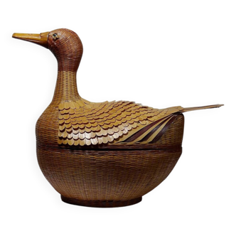Large bamboo duck box, woven rattan, vintage Shanghai Handicrafts China