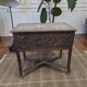 Table d'appoint en bois et cuivre
