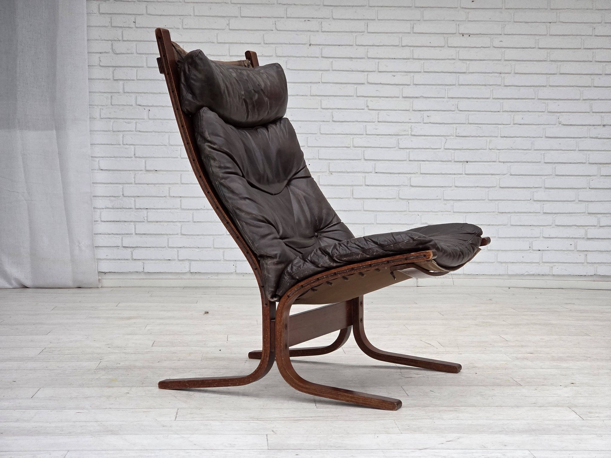 1970s, Norwegian design by Ingmar Relling, model "Siesta", leather.