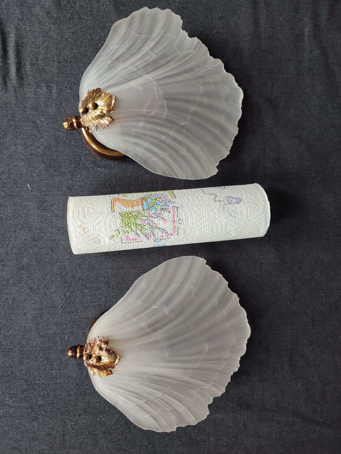 Pair of vintage shell wall lamp