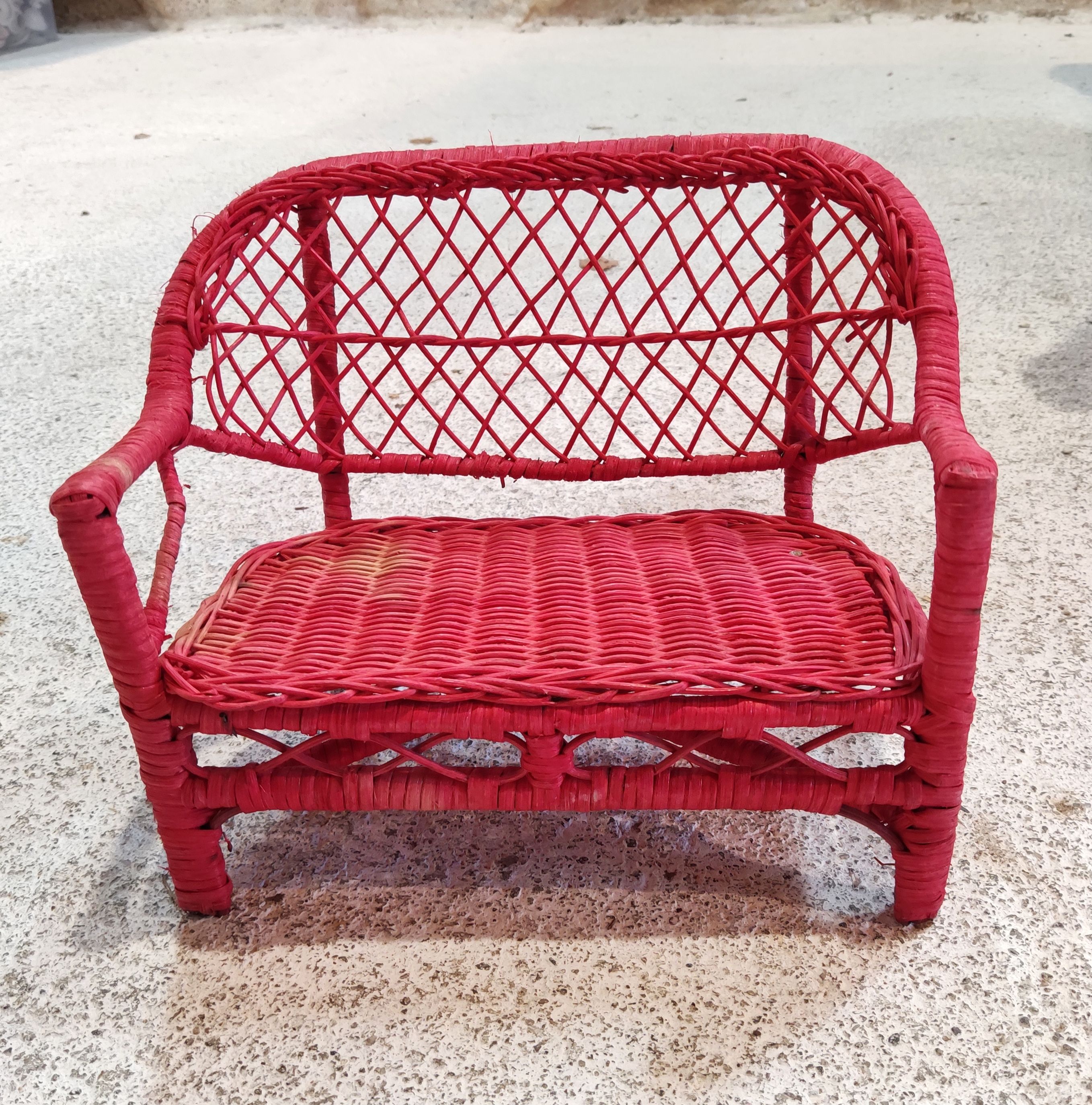 Rattan garden furniture for dolls - vintage