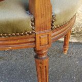 fauteuil médaillon vert