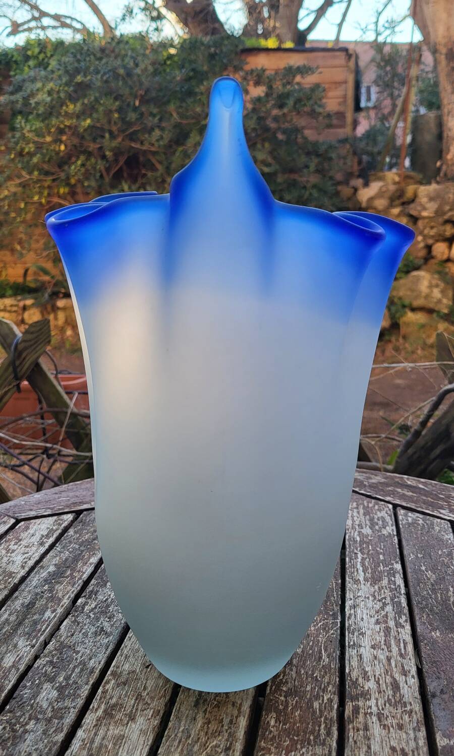 Murano handkerchief vase