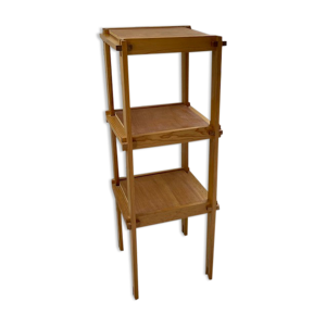 Etagère en pin regain