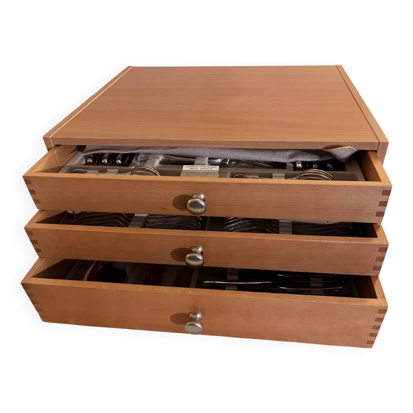 Ménagère 100 pièces plaqué argent, de table et de service