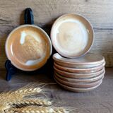 8 small dessert plates in raw and refined stoneware, vintage.