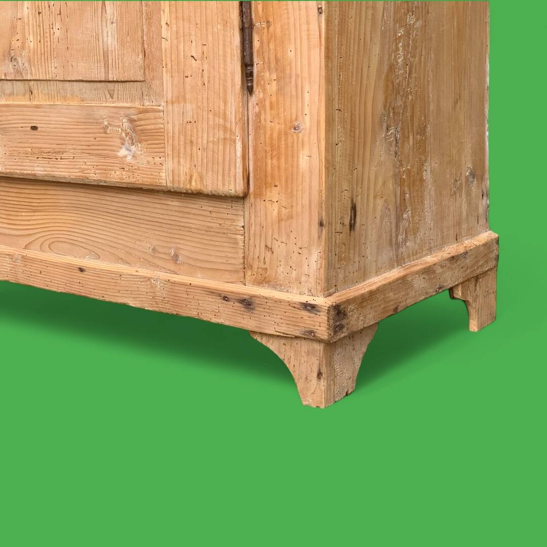 Raw wood bonnetière 1900