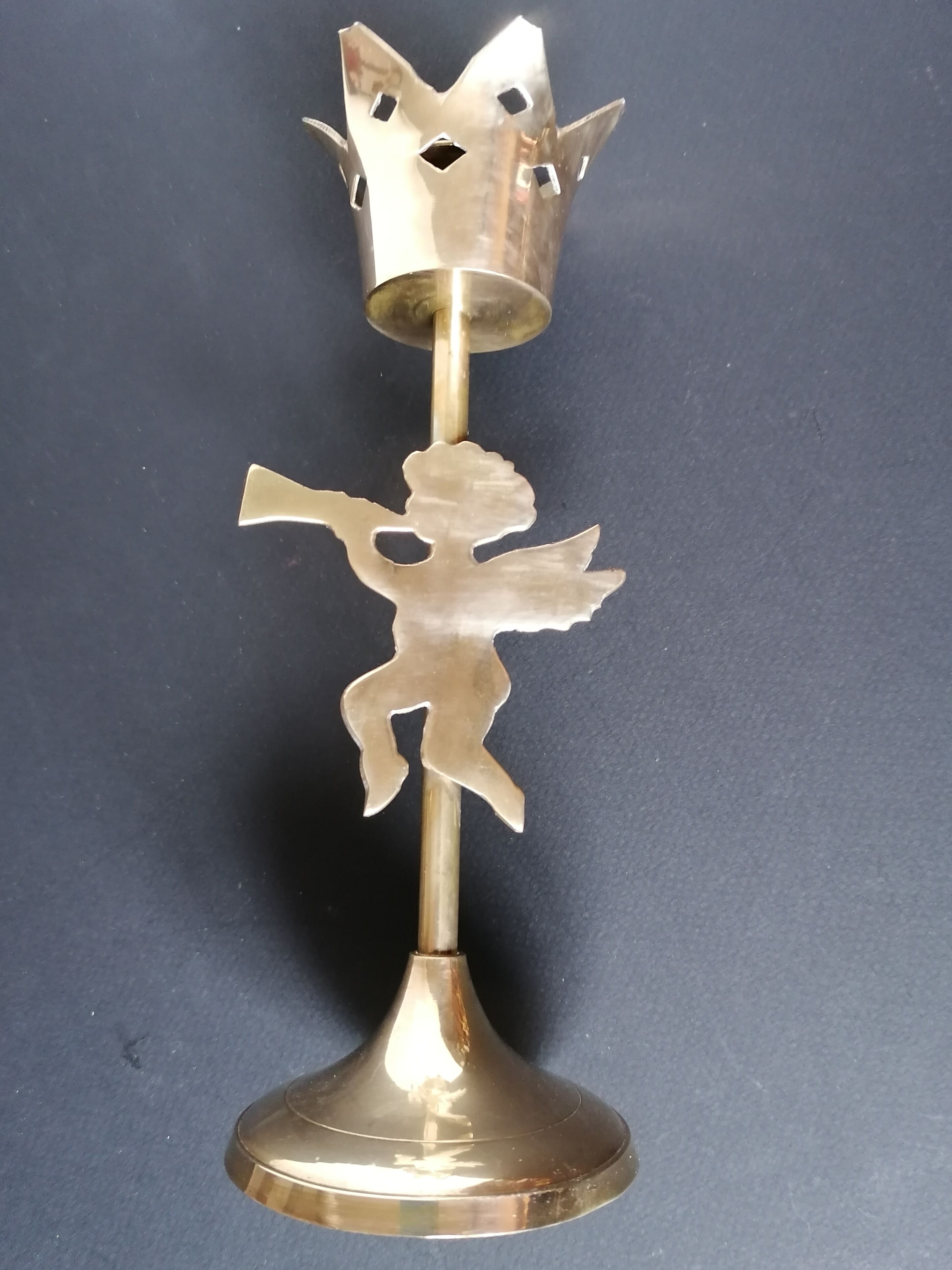 Pair of let'stag candle holders brass angels